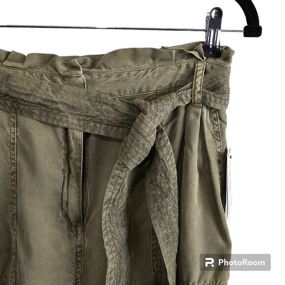 Treasure & Bond High Waist Belted Waist Trousers - Picture 5 of 12